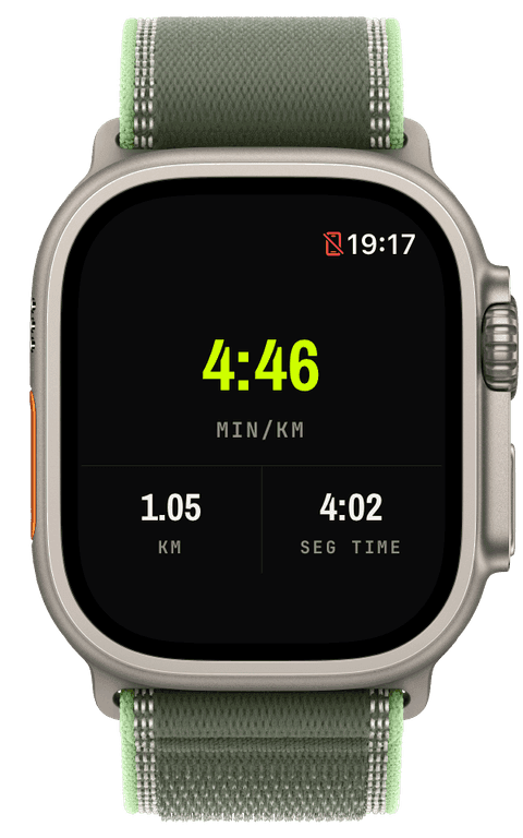 Live segment pace and time during a workout on the watch
